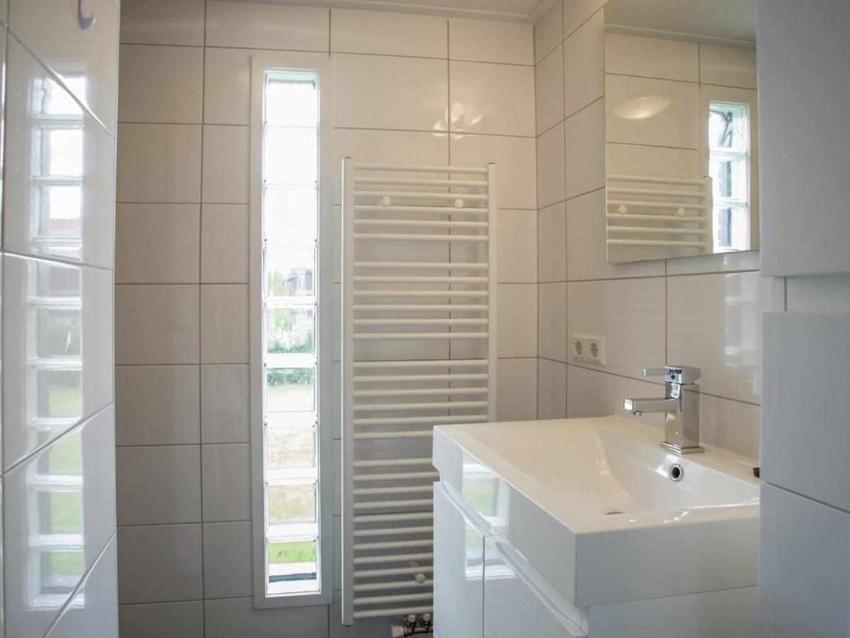Holiday Home In Kattendijke With Terrace Exteriér fotografie